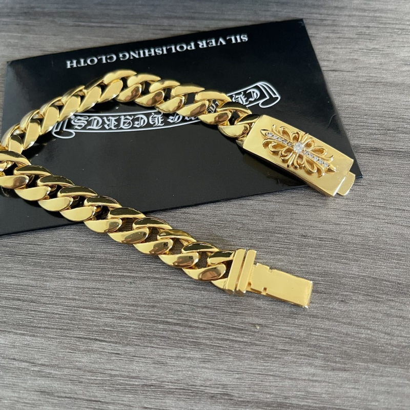Ch**me He**ts bracelets
